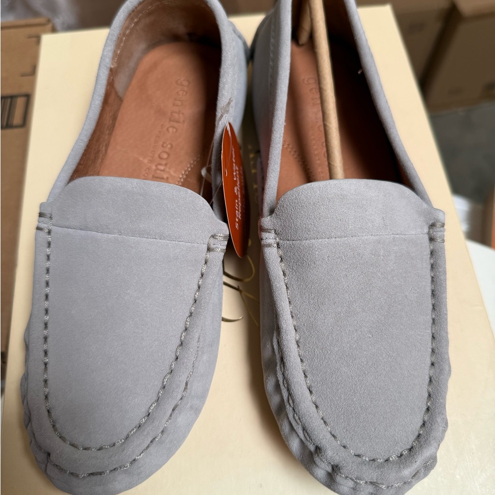 Kenneth Cole New York Mina Driver Loafer - Picture 4 of 8